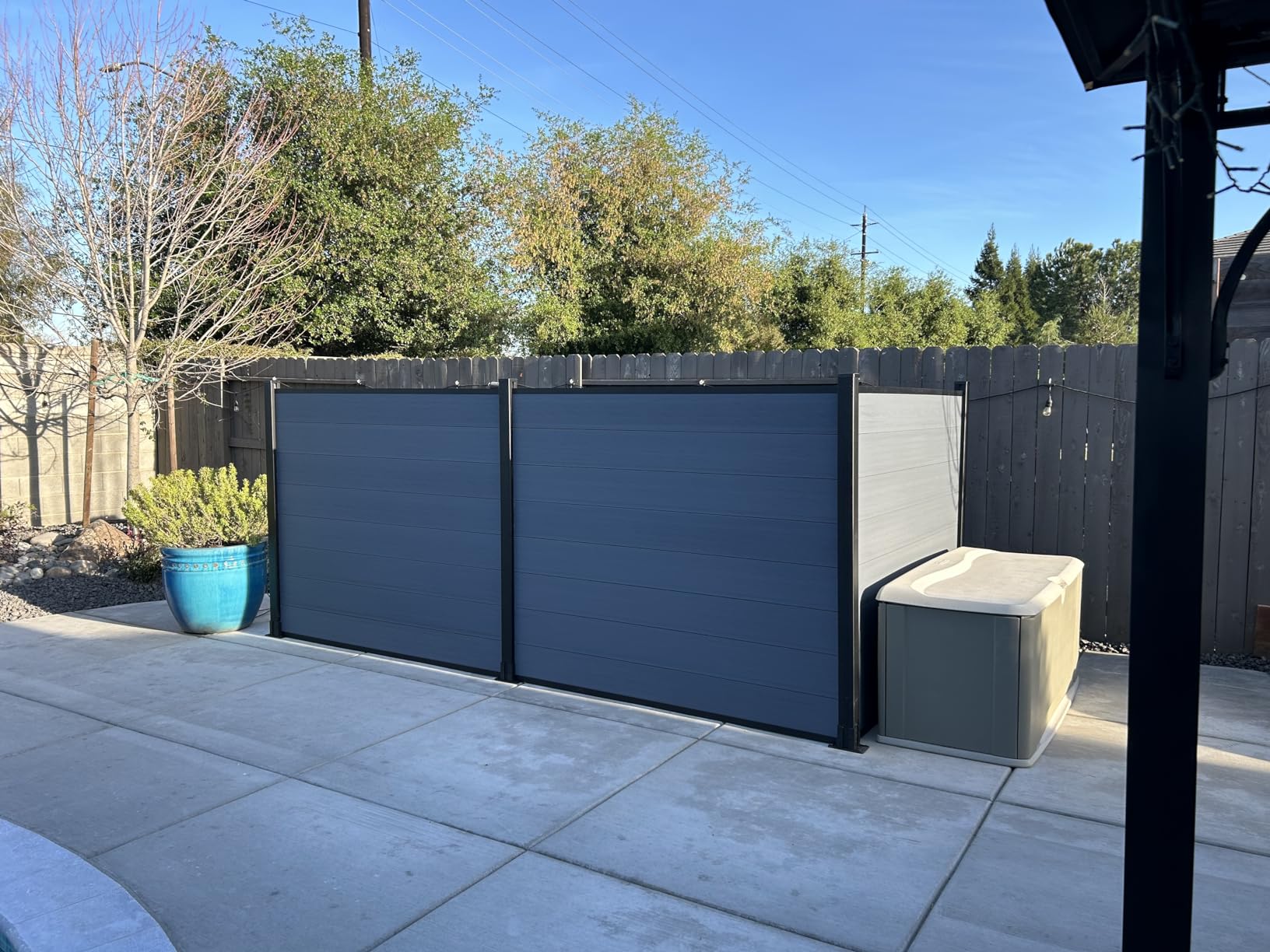 Enhancing Your Property's Ambiance with Creative Outdoor Fence Lighting Solutions